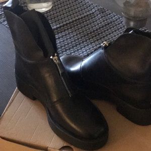 Zara Black Ankle Zip Leather Boots 6.5